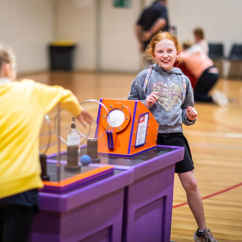 Science Circus Shows – Southwest Victoria | questacon